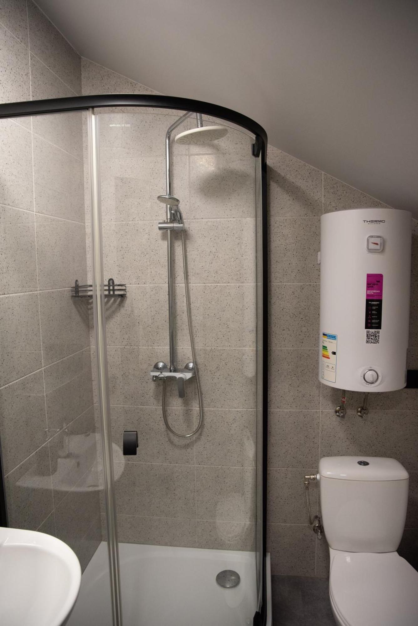 Готельні Кімнати Bodro Clinic Novovolyns'k Экстерьер фото